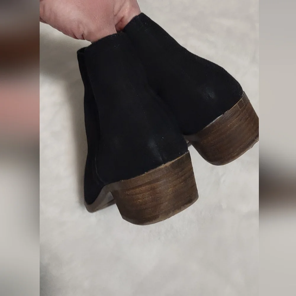 Kensie Boots for women size 9.5